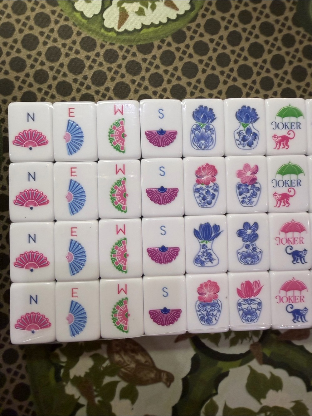 Green Mahjong Tiles Set - Pink & Blue Accents - Picture 16 of 16